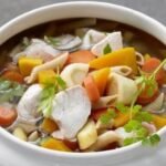 sopa de pollo y verduras receta de la abuela
