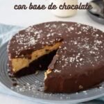 pastel de coco con base de chocolate